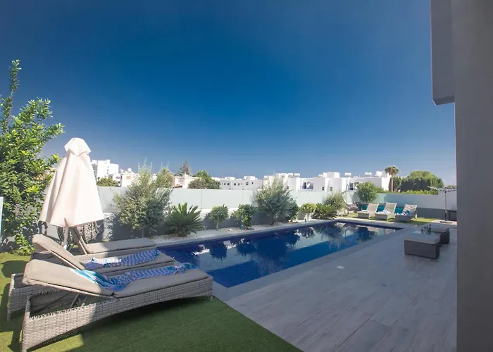 Blue Pearl Villas